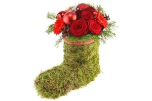 diy-christmas-gift-idea-fresh-flowers-plants-arrangement-handmade-stocking-piaflor-red-ribbon